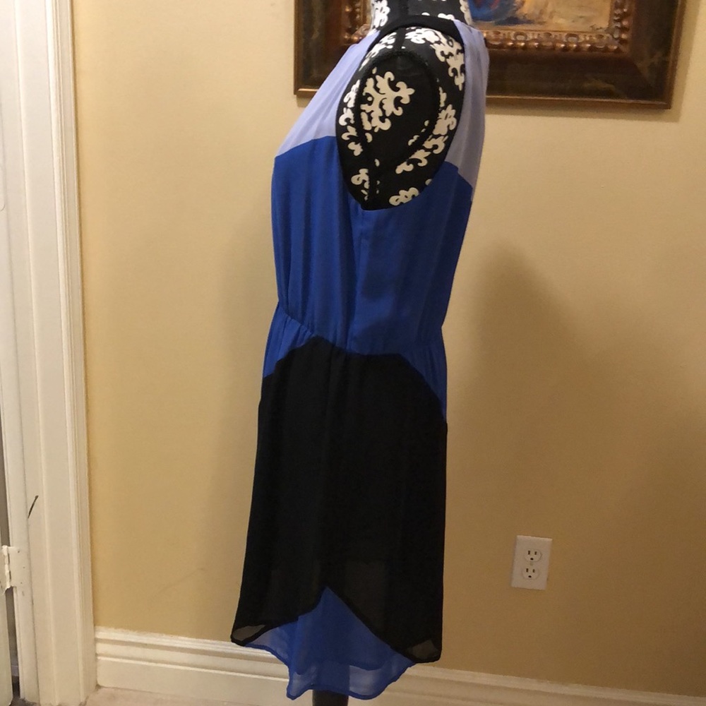 I.N.C. V-neck grecian neckline sleeveless chiffon lined block color dress - Picture 7 of 11